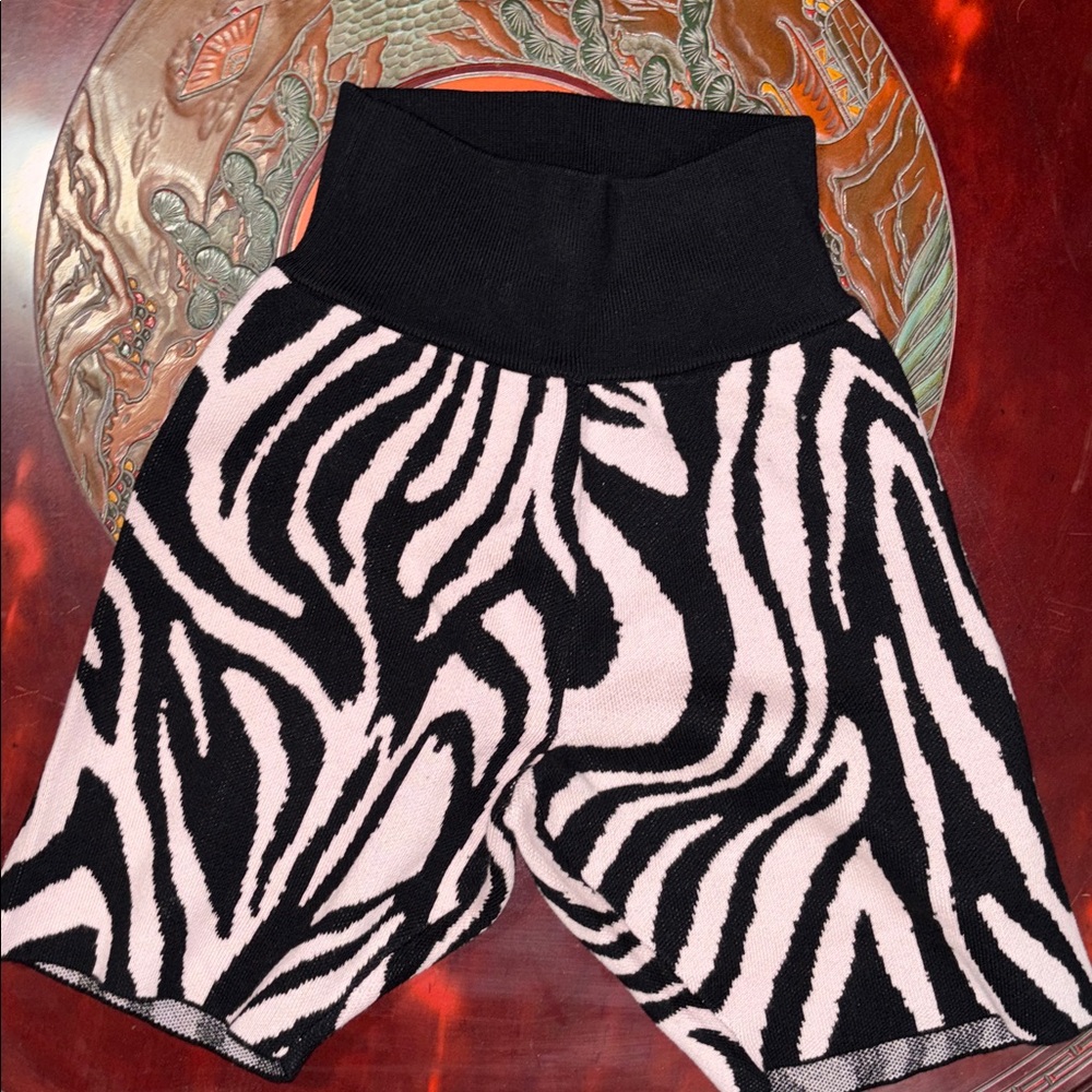 525 America Black and Pink Knit Bike Shorts